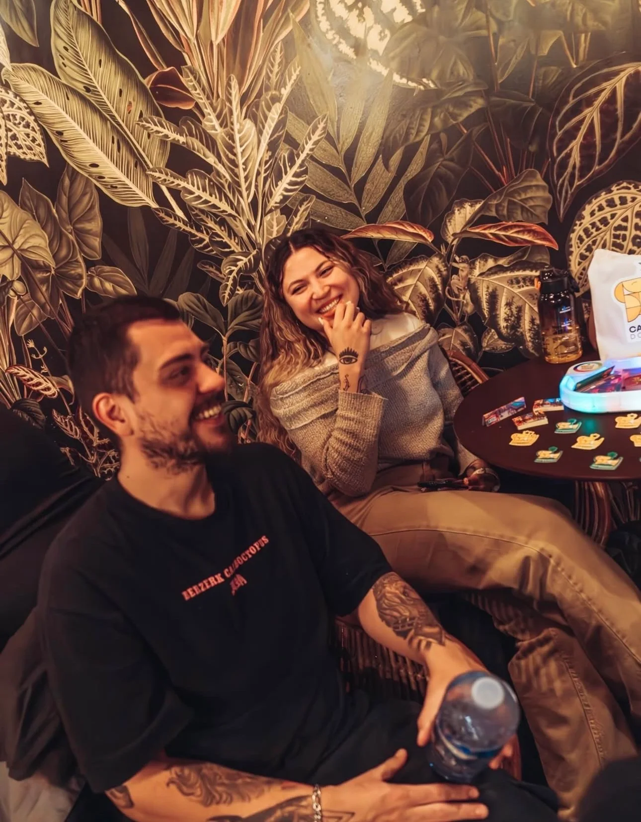 Socios en el interior de Selva