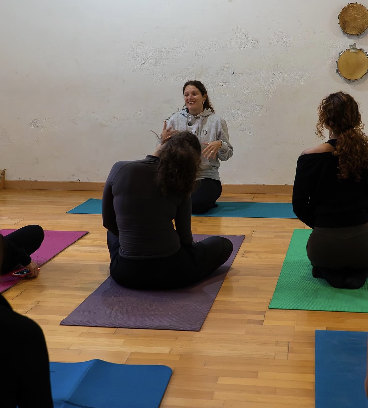 Sesión de yoga para socios de Selva